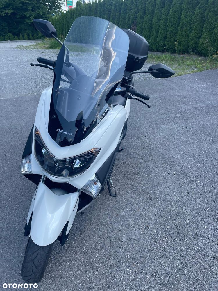 Yamaha NMAX - 7