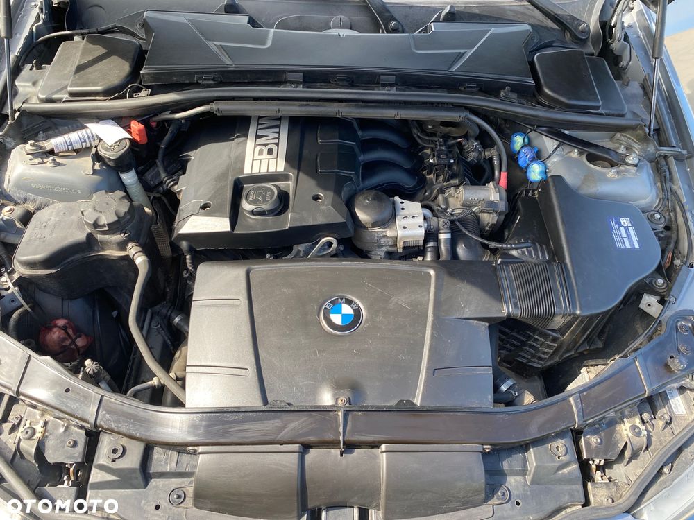 BMW Seria 3 - 8
