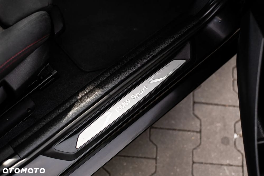 BMW Seria 1 116d DPF Edition Sport - 28