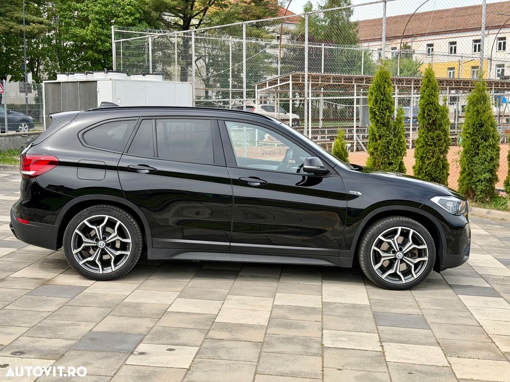 BMW X1 - 15
