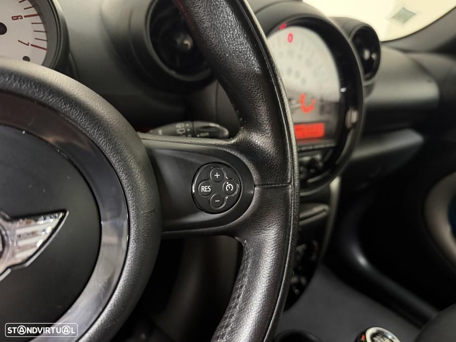 MINI Countryman One D - 15