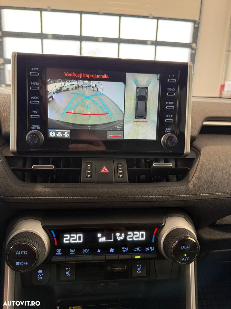 Toyota RAV4 2.5 VVT-iE 4x4 Luxury - 8