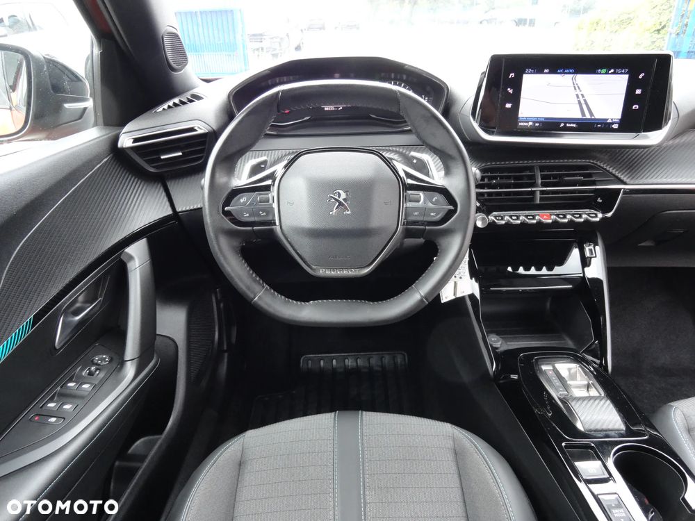 Peugeot 2008 - 15