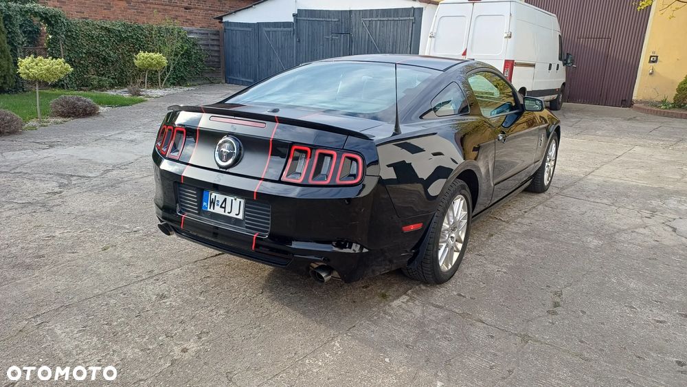 Ford Mustang 3.7 V6 Premium - 4