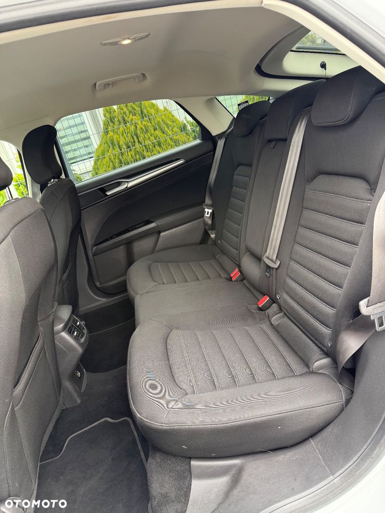Ford Mondeo - 18