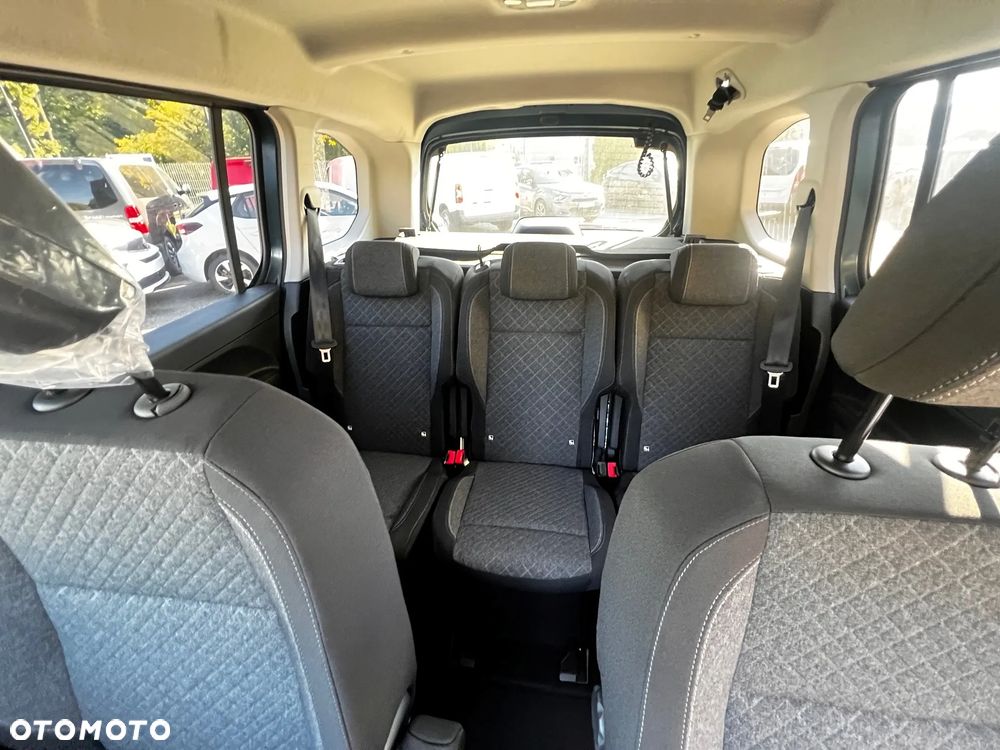Opel Combo - 27