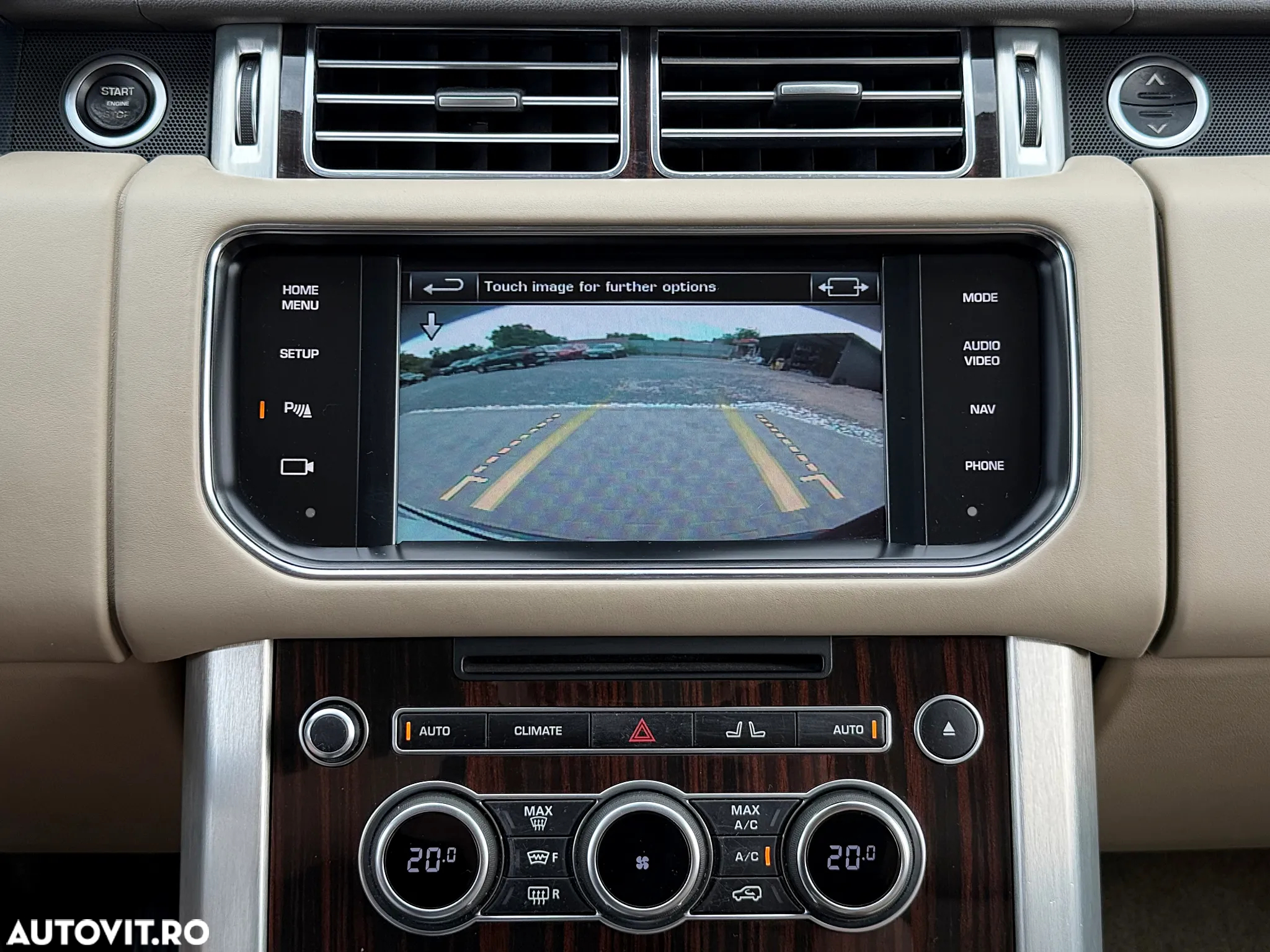 Land Rover Range Rover Vogue - 29