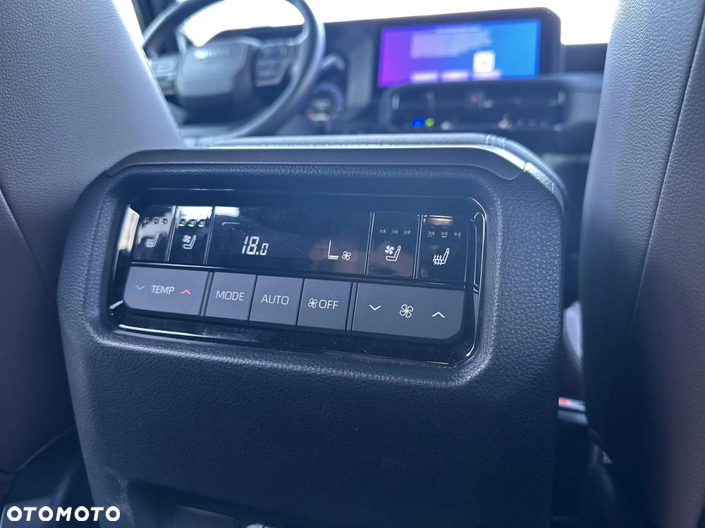 Toyota Land Cruiser LC 2.8 D-4D Executive - 28