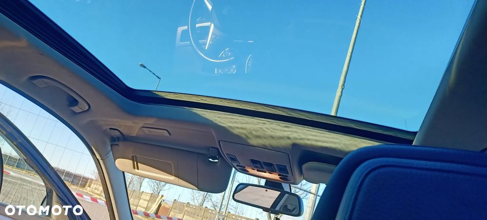 BMW Seria 5 520d Edition Exclusive - 11