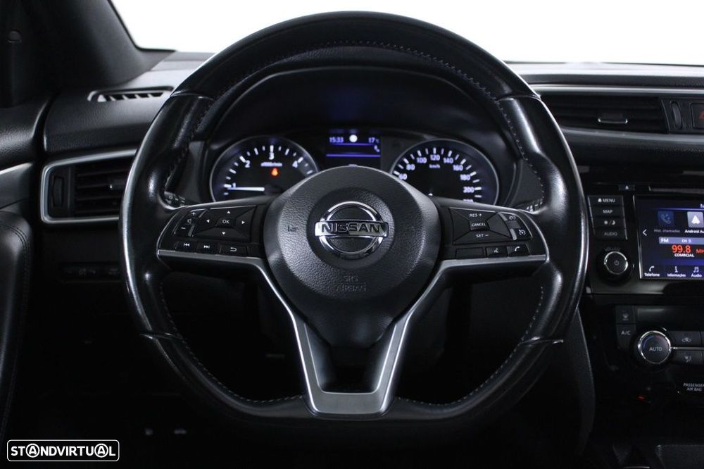 Nissan Qashqai 1.5 dCi Tekna Premium - 19