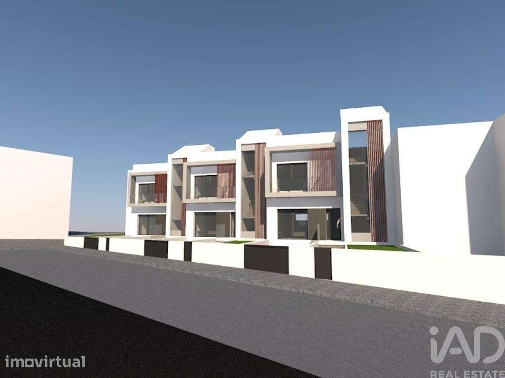 Casa de Cidade T4 em Buarcos E São Julião de 150,00 m2 - Grande imagem: 4/6