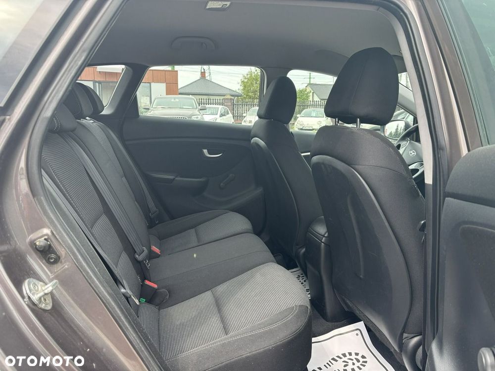Hyundai i30 - 34