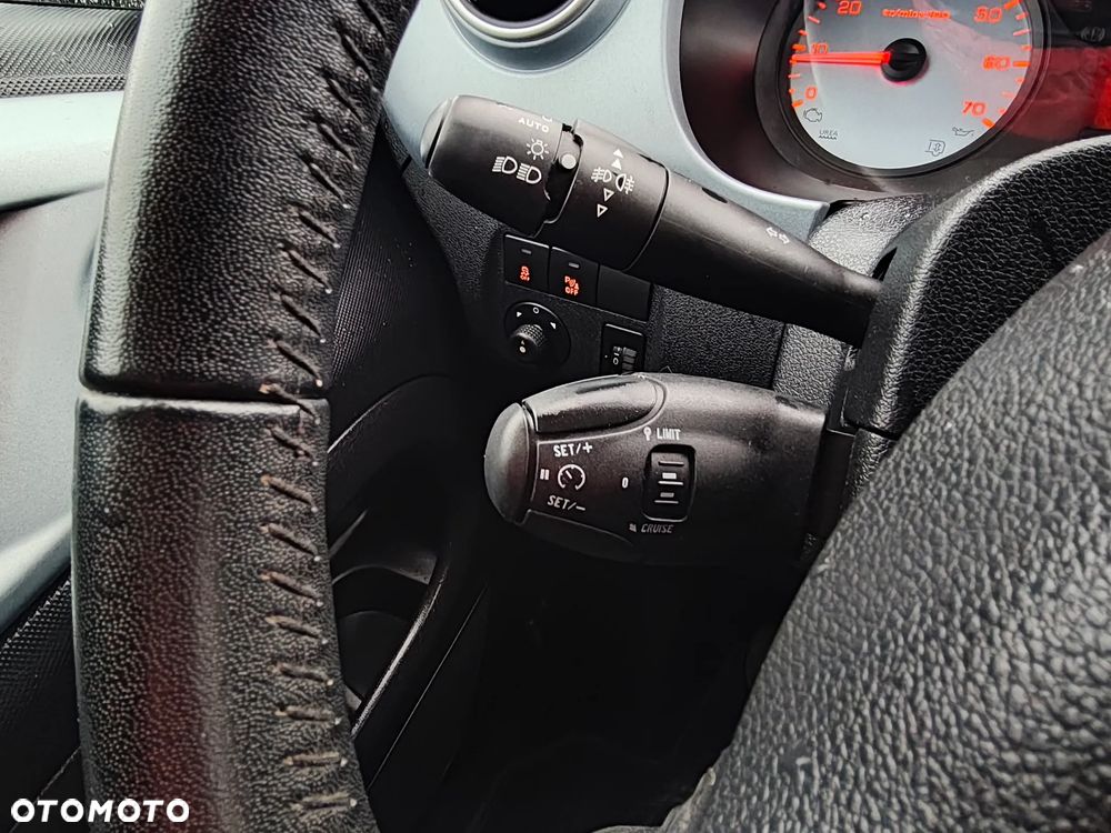 Citroën Berlingo Multispace VTi 120 Exclusive - 17