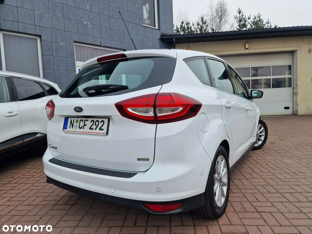 Ford C-MAX 1.5 EcoBoost Start-Stop-System Titanium - 17