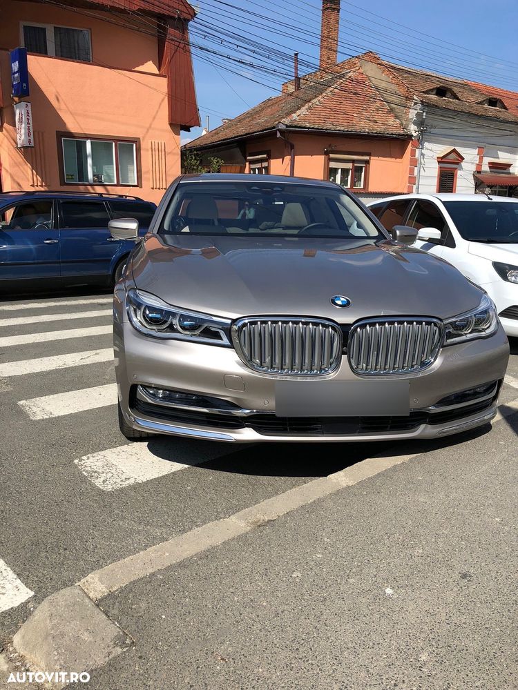 BMW Seria 7 740Li xDrive - 2