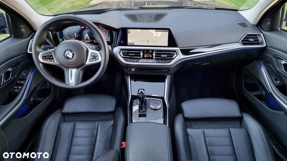 BMW Seria 3 320d - 28