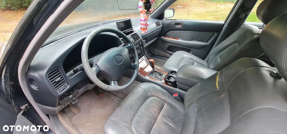 Lexus LS 400 - 7
