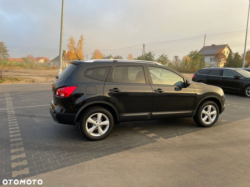 Nissan Qashqai+2 2.0 Visia - 7