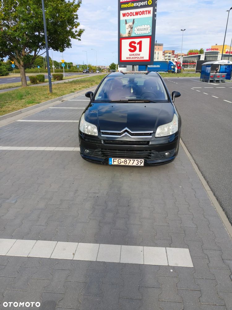 Citroën C4 1.4 16V SX - 2