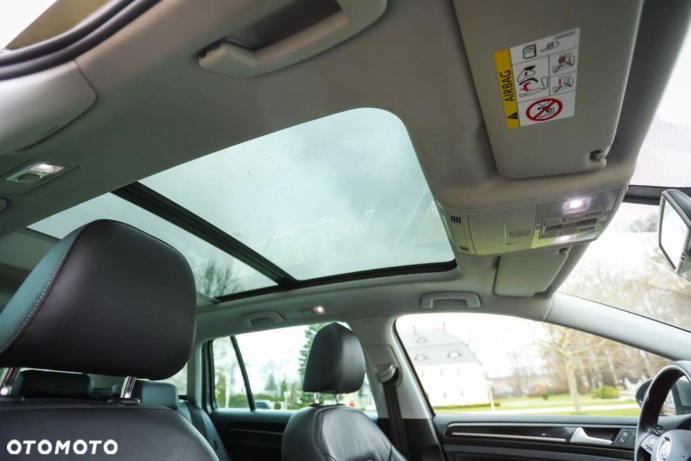 Volkswagen Golf 2.0 TDI BlueMotion Technology DSG Allstar - 25