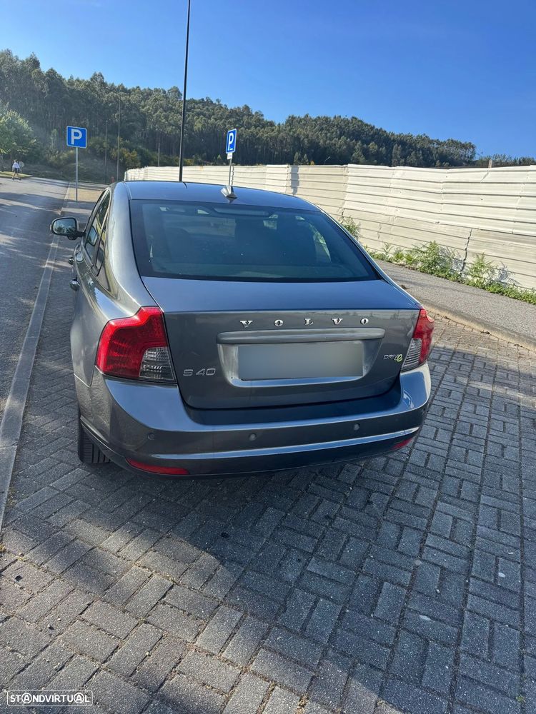 Volvo S40 1.6 D Drive R-Design Start/Stop - 6