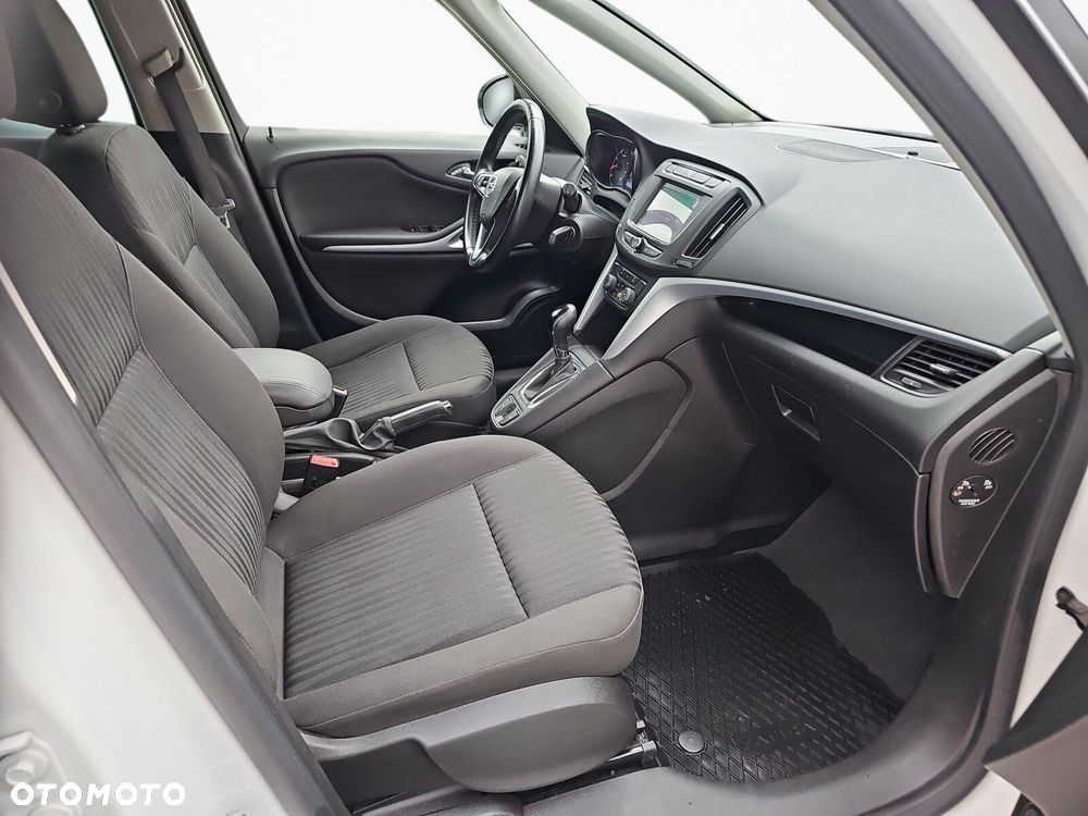 Opel Zafira - 14