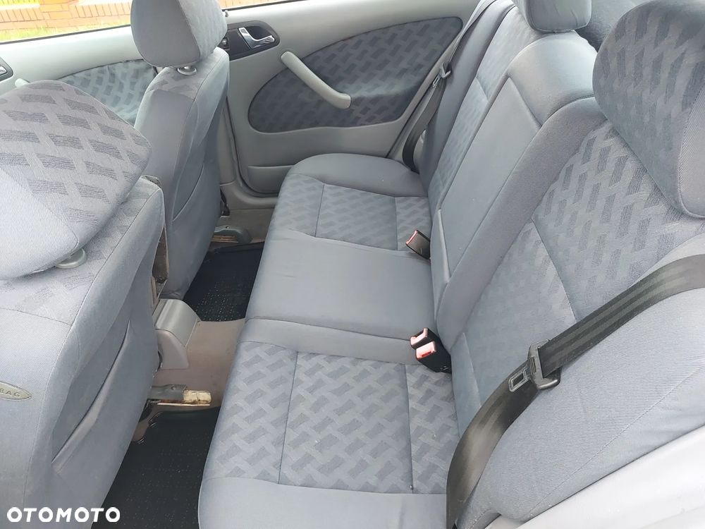 Skoda Octavia 2.0 GLX - 6
