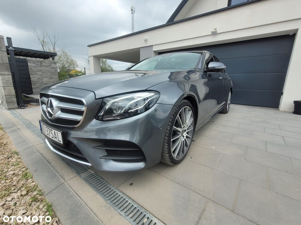 Mercedes-Benz Klasa E 220 d 4-Matic AMG - 1