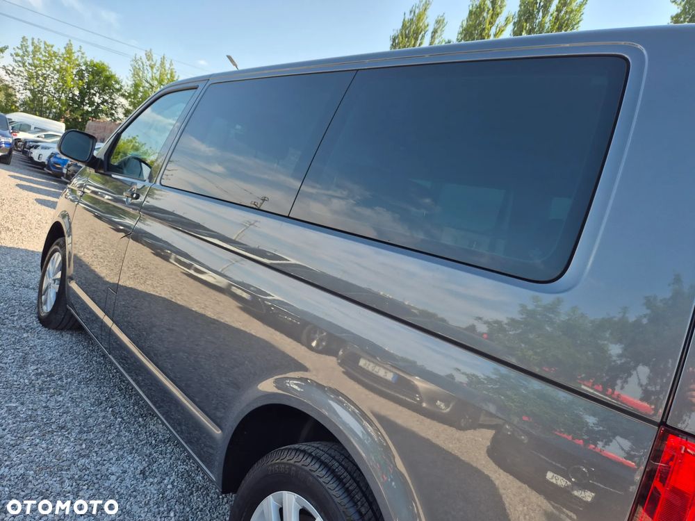 Volkswagen Multivan 2.0 TDI L1 Comfortline DSG - 22
