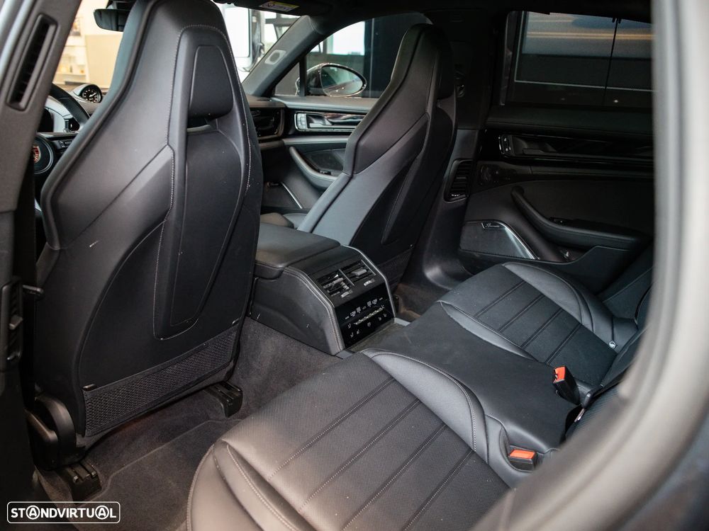 Porsche Panamera 4S E-Hybrid - 29