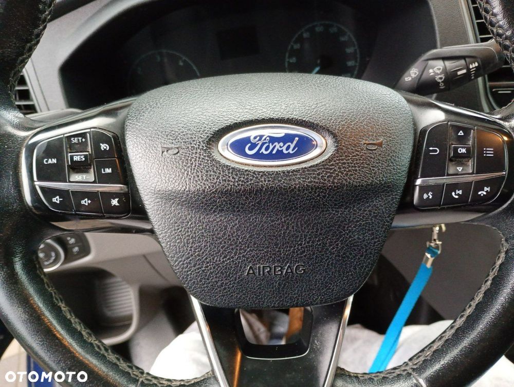 Ford Transit - 19