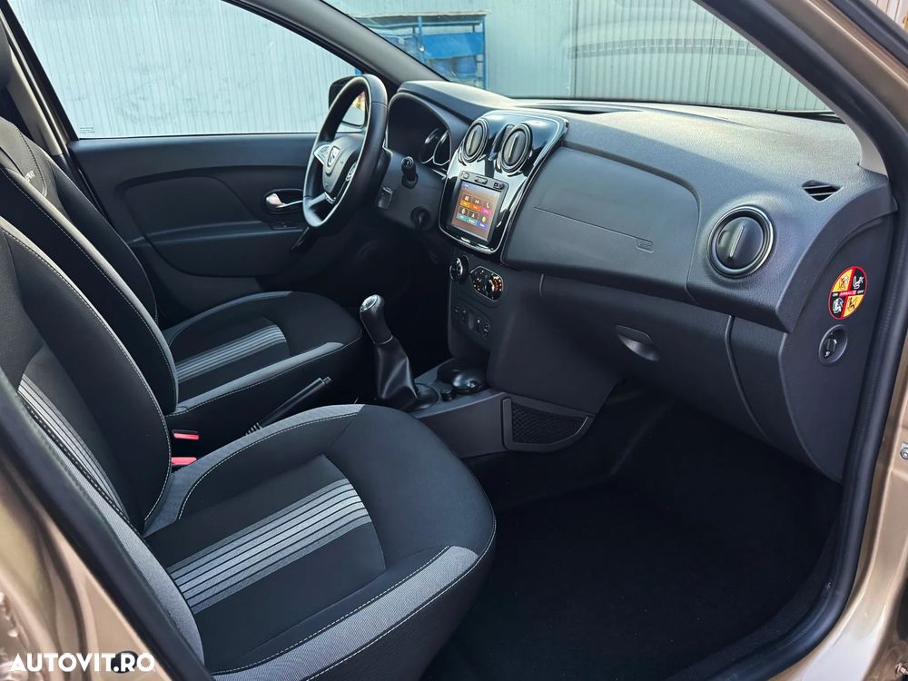 Dacia Sandero Stepway 0.9 TCe Prestige - 11