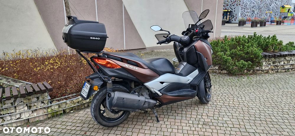 Yamaha X-max - 4