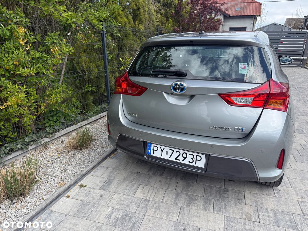 Toyota Auris Hybrid 135 Premium - 16