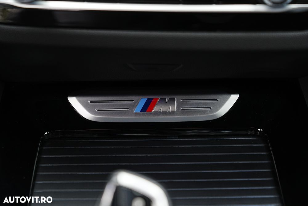 BMW X4 M M40i - 32