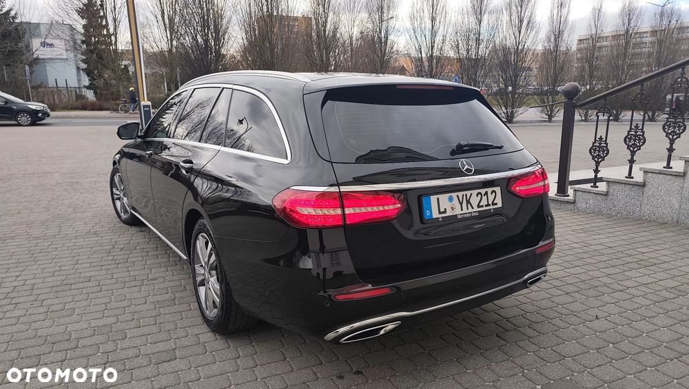 Mercedes-Benz Klasa E 220 d Business Edition 9G-TRONIC - 20