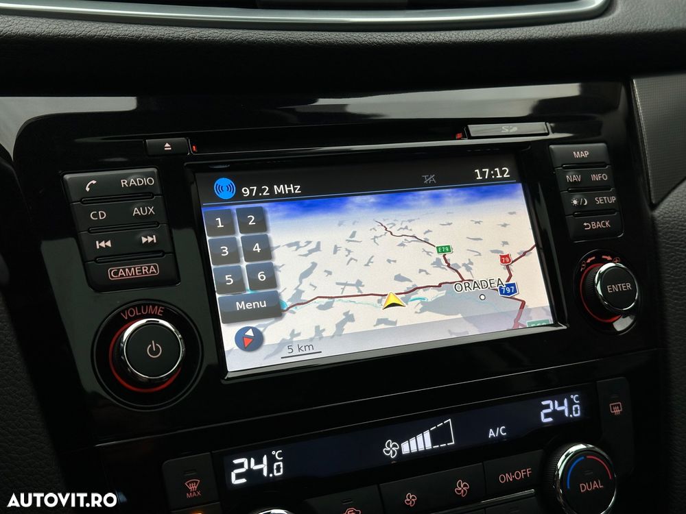 Nissan Qashqai 1.3 DIG-T N-CONNECTA - 13