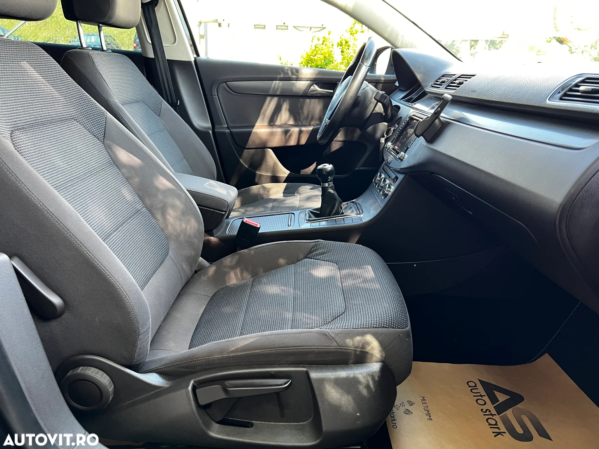 Volkswagen Passat 1.8 TSI Highline - 24