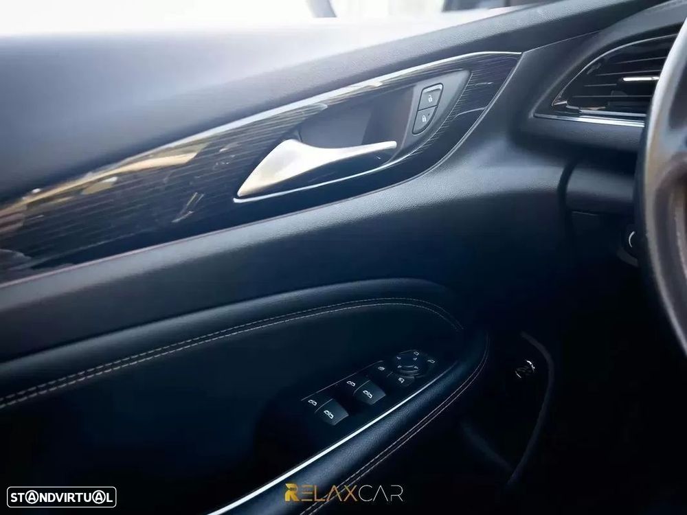 Opel Insignia Sports Tourer 1.6 CDTi Dynamic Auto. - 8