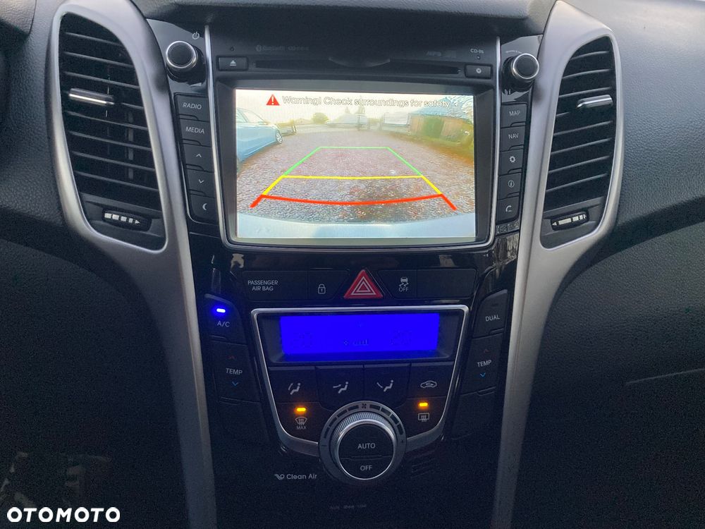 Hyundai i30 1.6 GDI BlueDrive Classic - 13