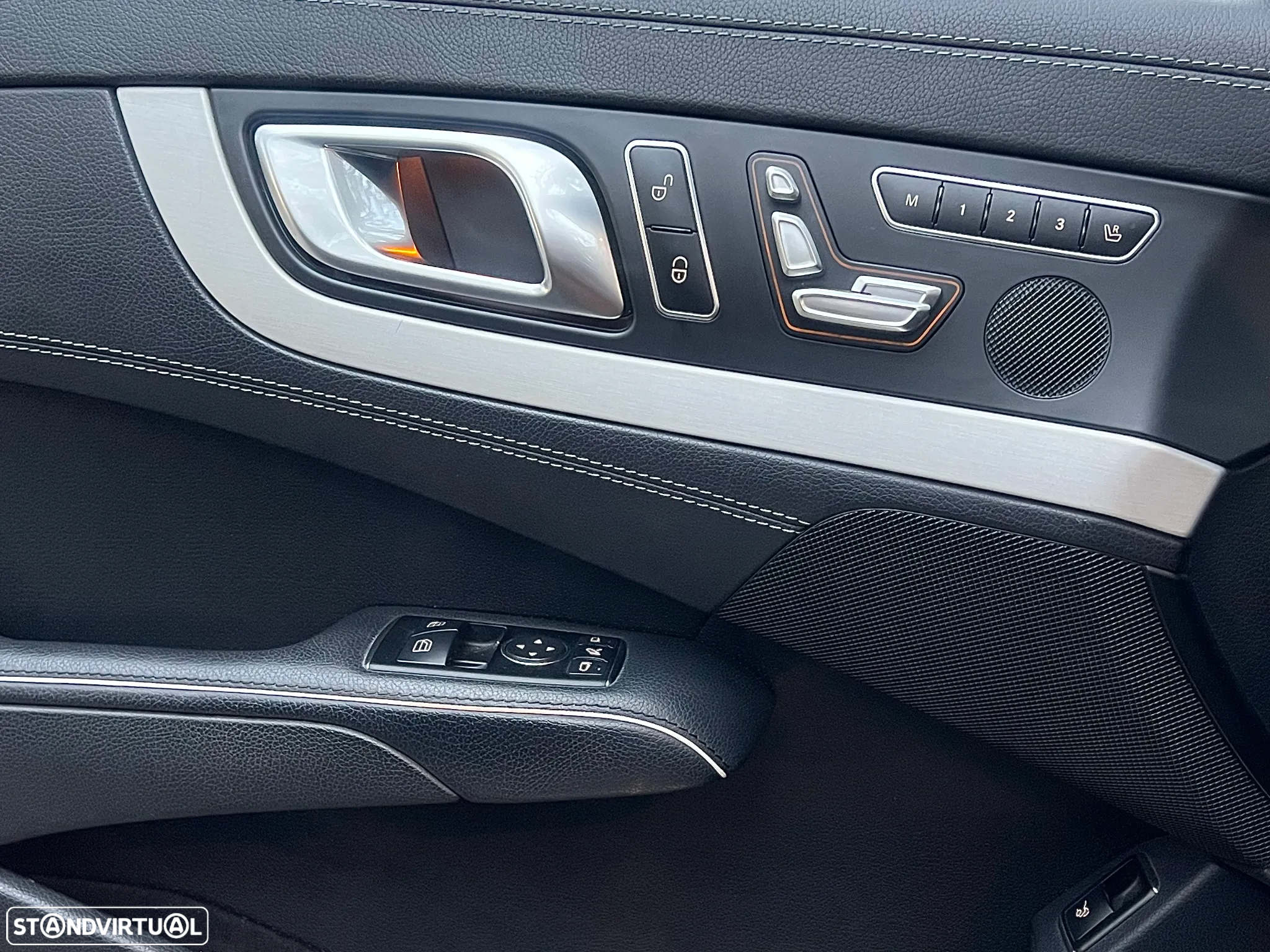 Mercedes-Benz SL 350 7G-TRONIC - 23