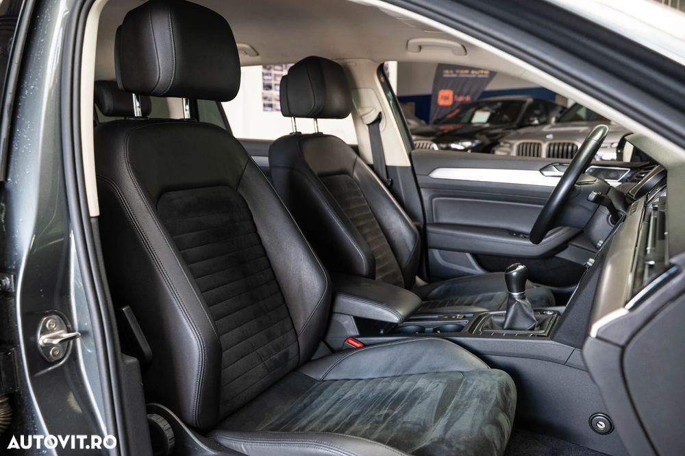 Volkswagen Passat 2.0 TDI SCR Comfortline - 31