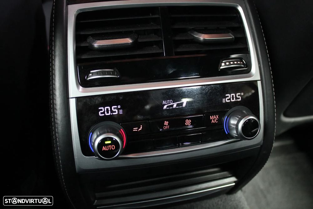 BMW 730 d xDrive Pack M - 15