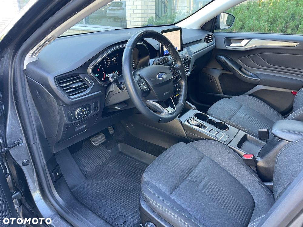 Ford Focus - 22