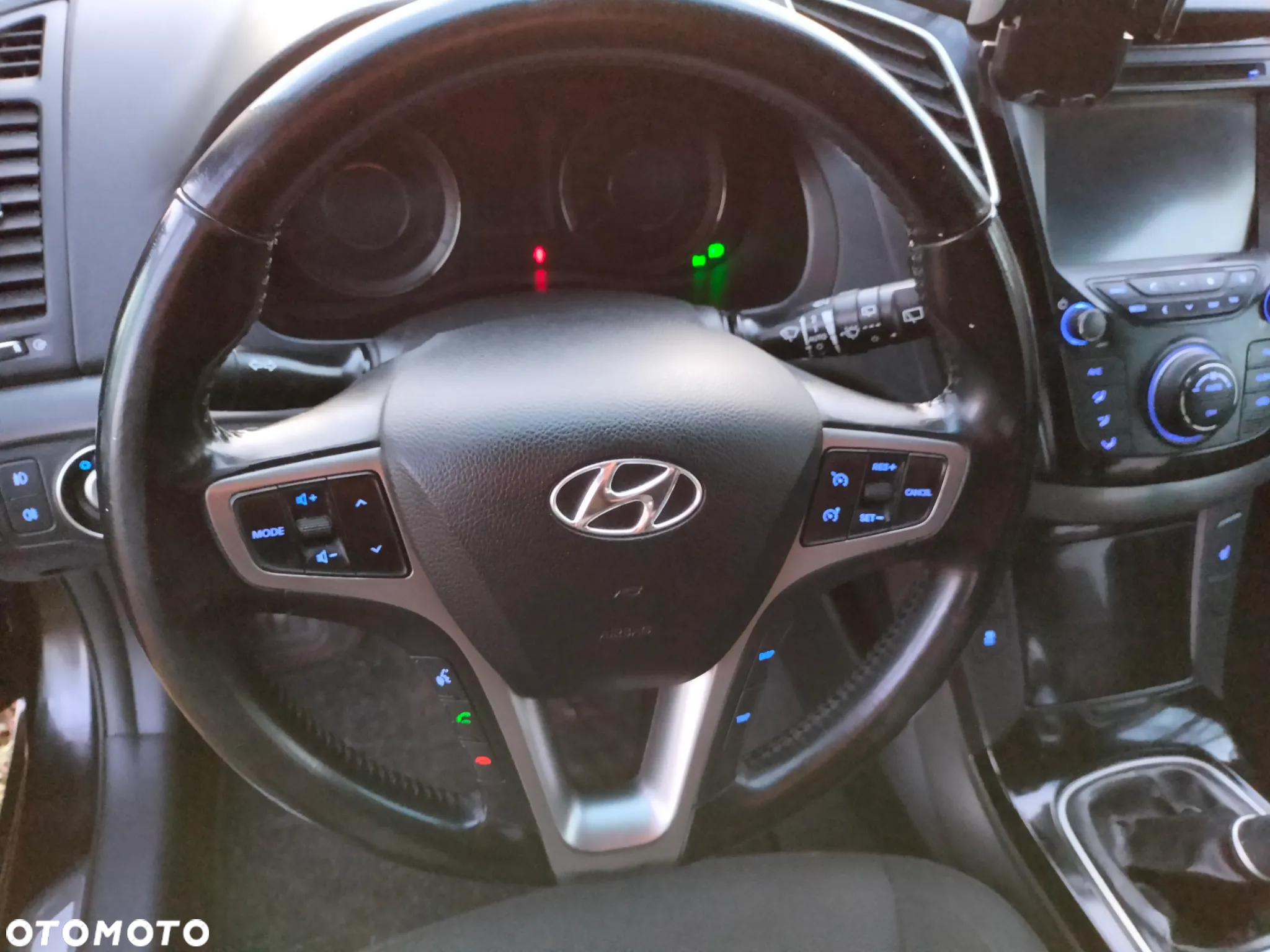 Hyundai i40 1.7 CRDi Comfort + - 12