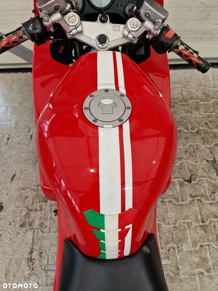 Honda VFR - 28