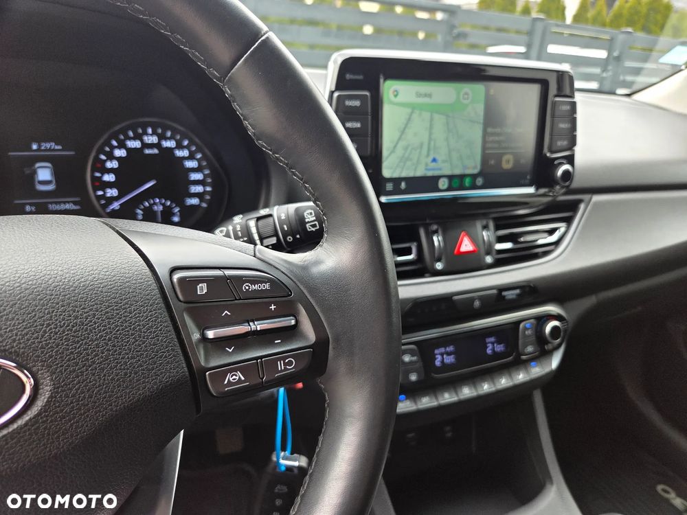 Hyundai i30 1.5 DPI Comfort - 30