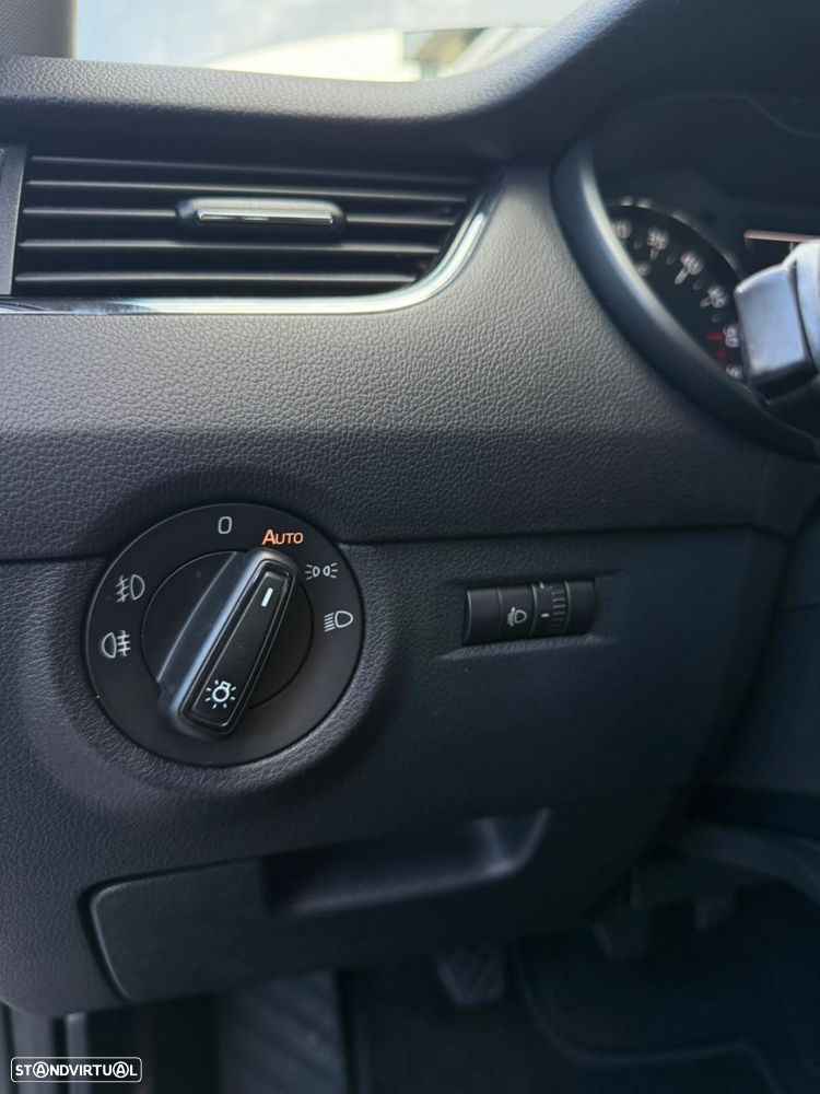 Skoda Octavia Break 1.6 TDi Active - 23