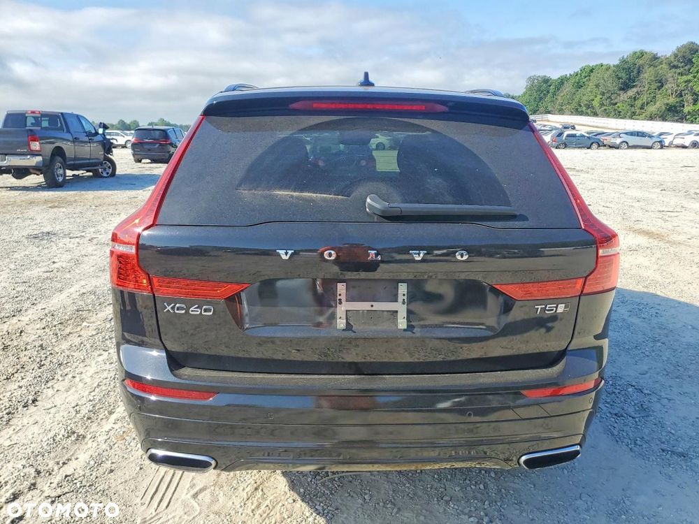 Volvo XC 60 T5 AWD Geartronic RDesign - 6