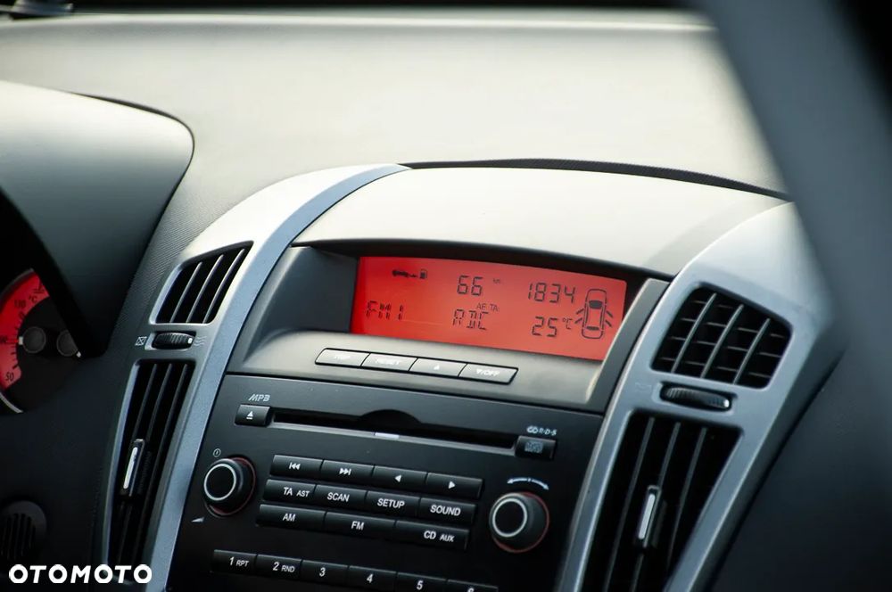 Kia Ceed 1.4 Comfort + - 25
